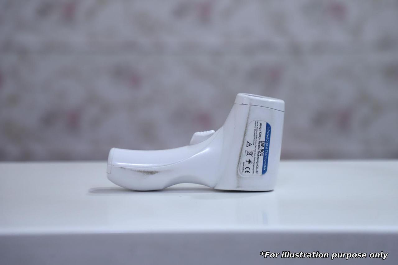ホテルCapital O 71307 Feathers Kochi エクステリア 写真